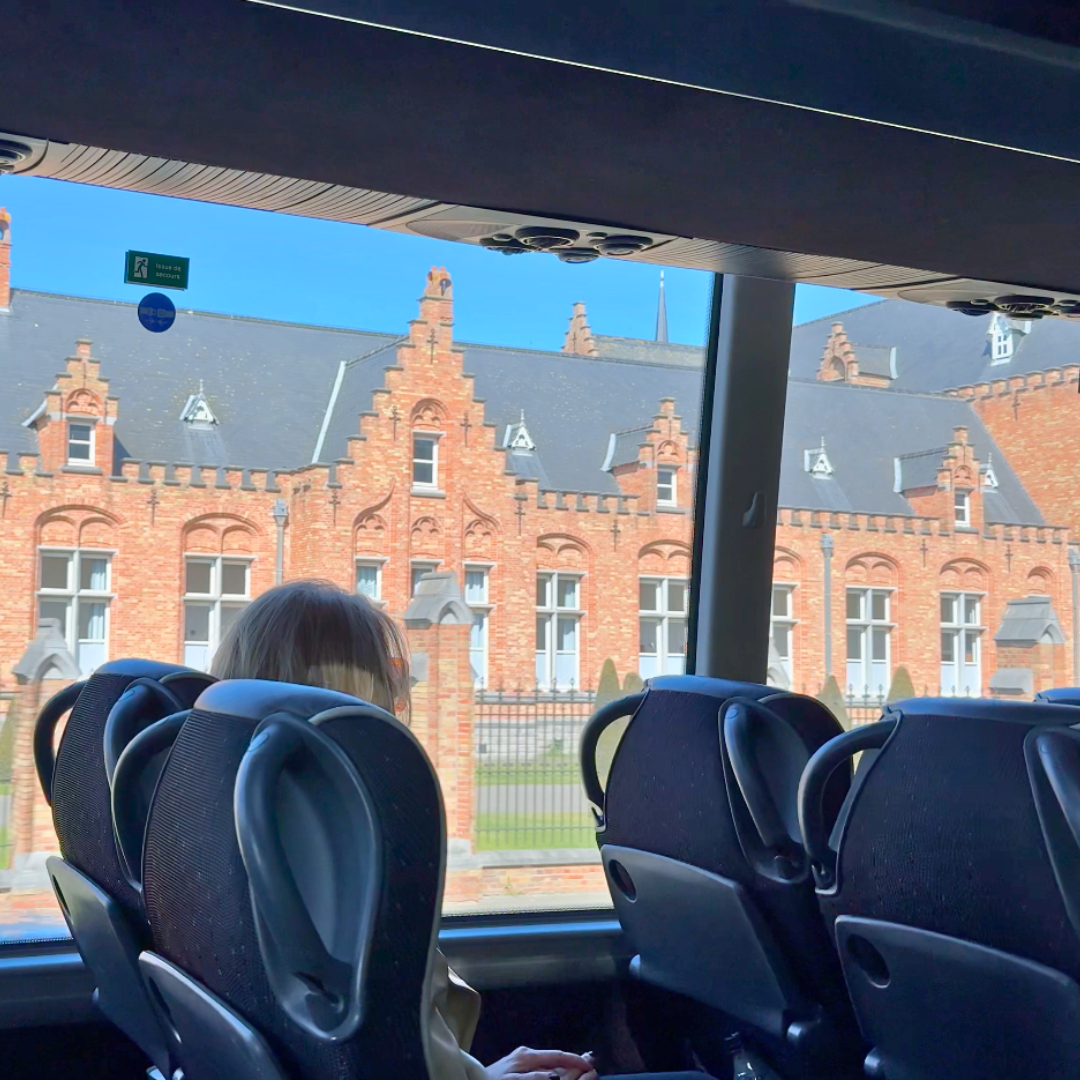 Llegar a Brujas en bus.